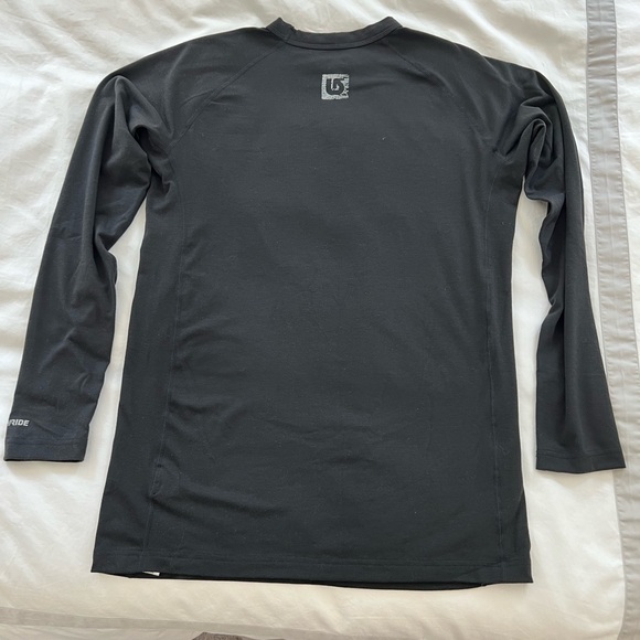 Men’s burton long sleeve shirt - Picture 2 of 3